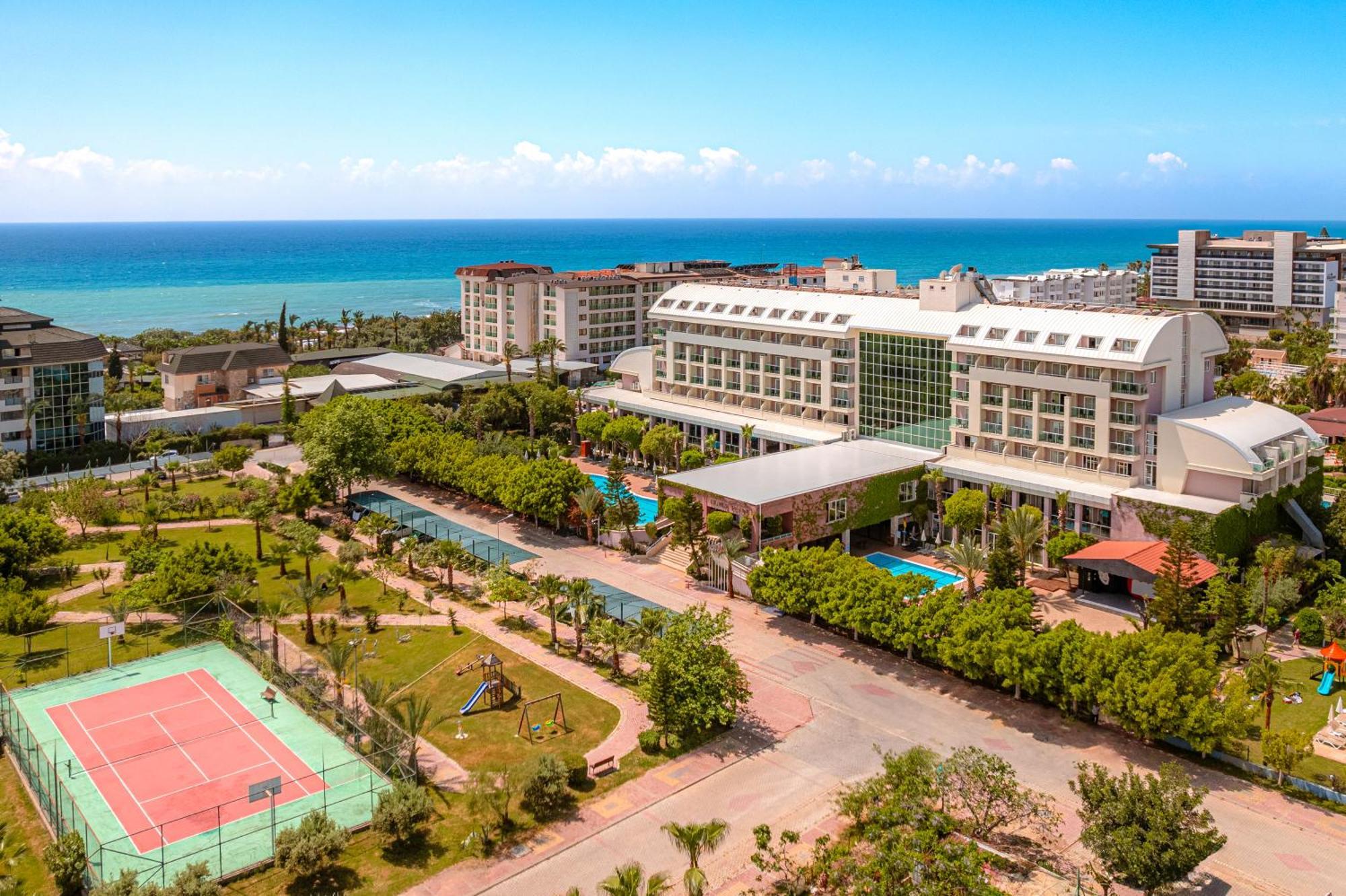 Telatiye Resort Hotel Konaklı Exterior foto