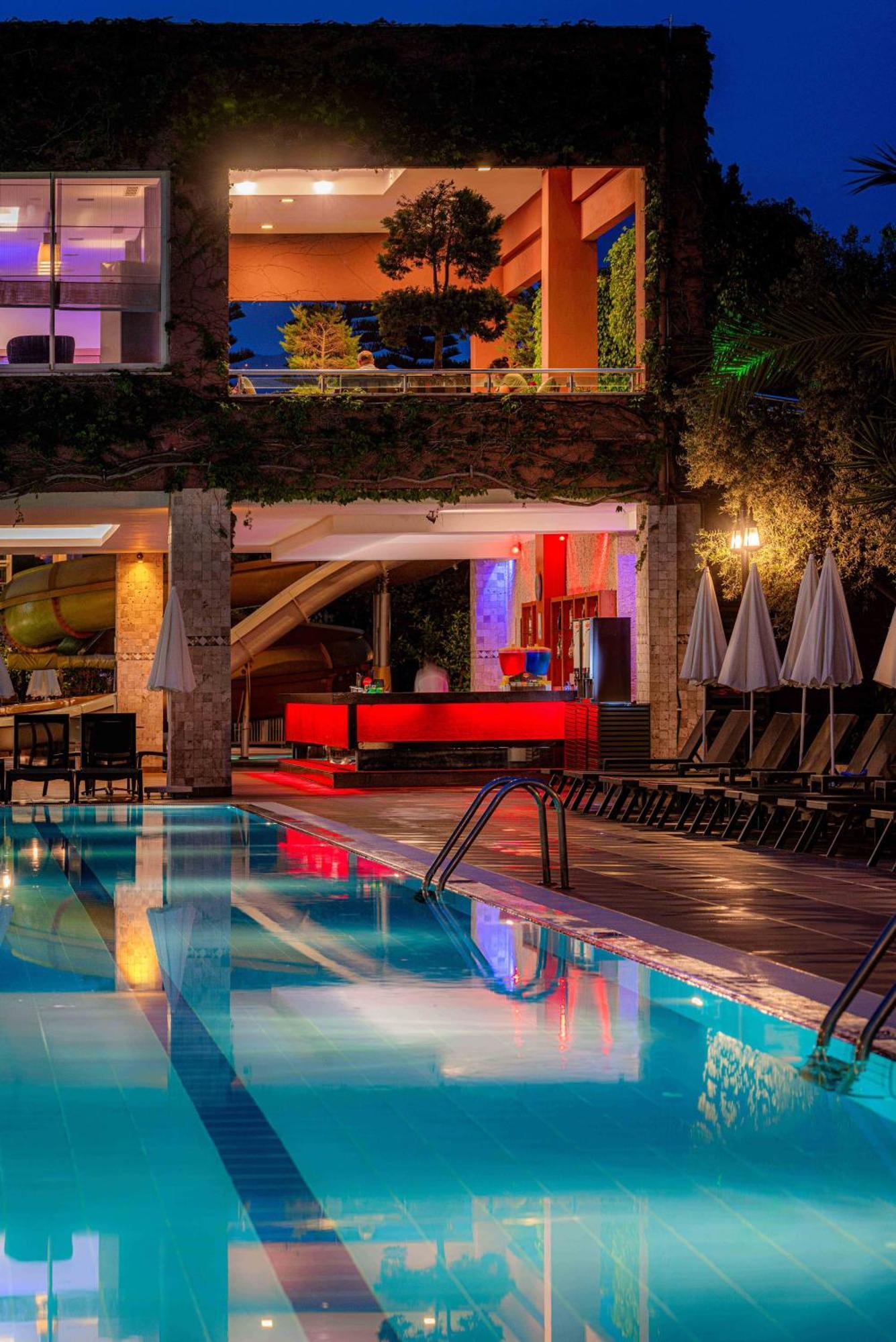 Telatiye Resort Hotel Konaklı Exterior foto